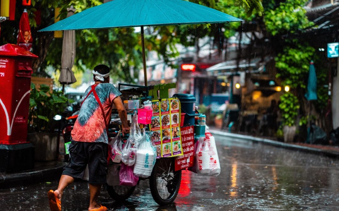 Street Food ~ A Bite Of The Bizarre: Street Food,…