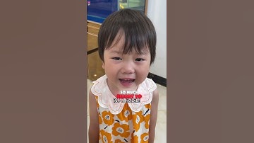 Langlang made an ultra-bouncy cat-shaped jelly for Julie.#funny