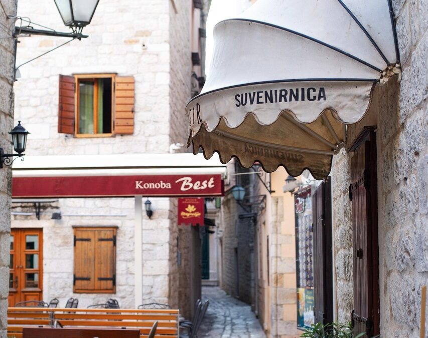 Restaurant Reviews ~ The Siren’s Call Of Narnia TL;DR: Four…